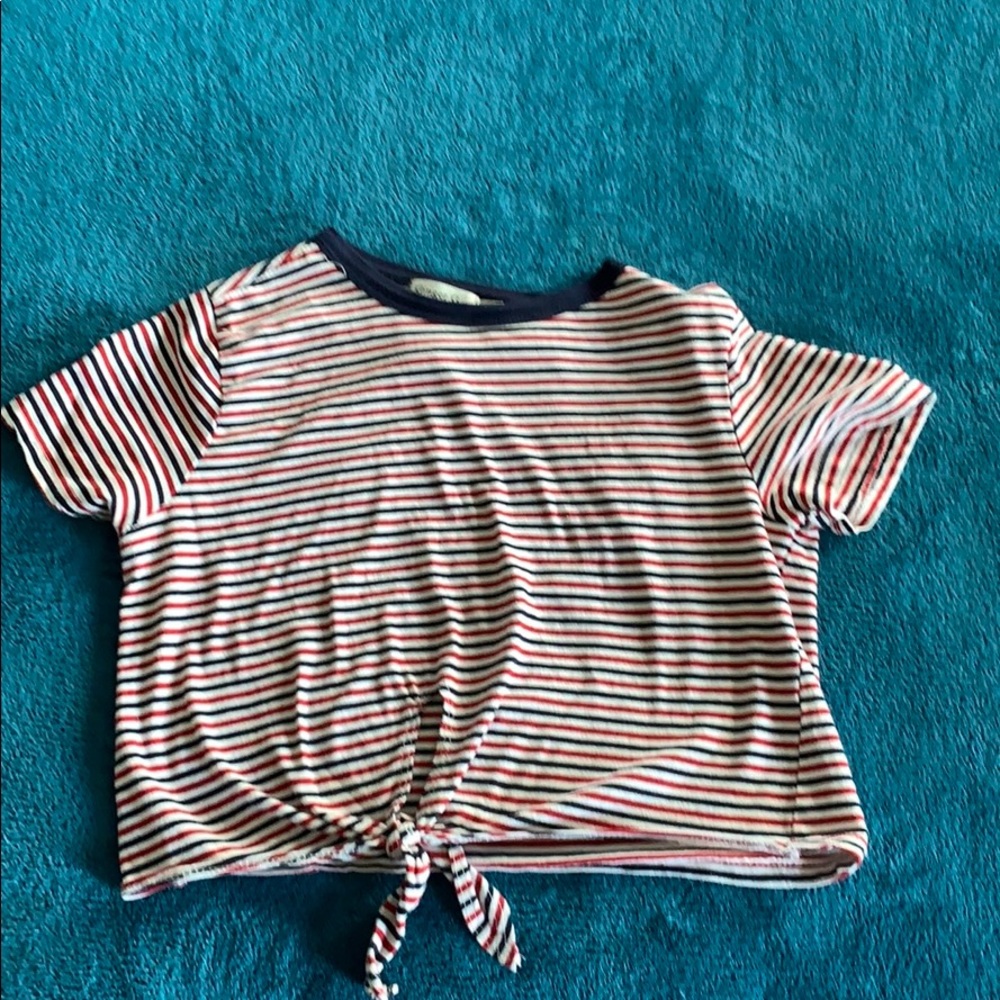 A crop top